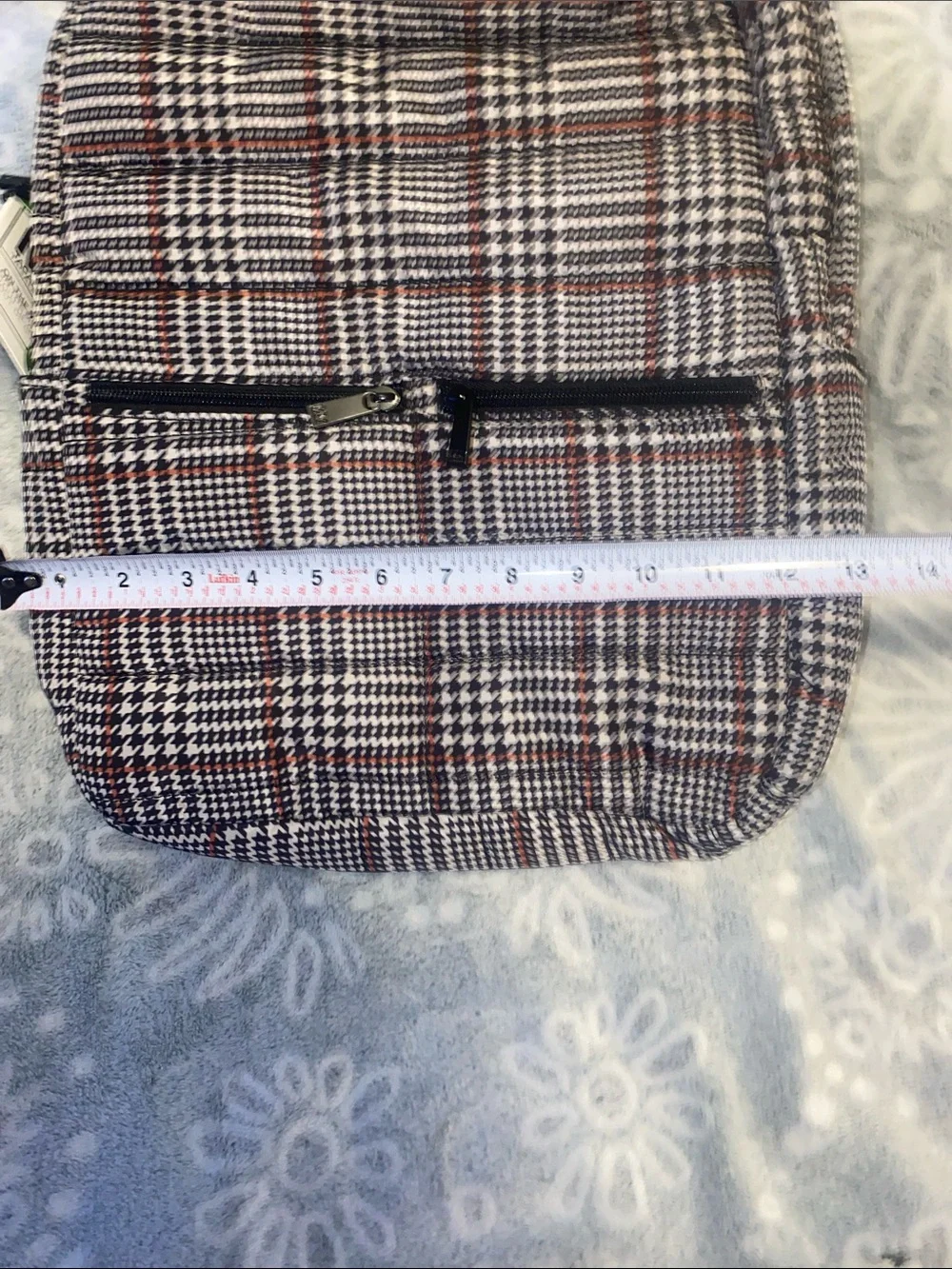 Mytagalongs Checked Pattern Men's Backpack in Brown, Black & Cream